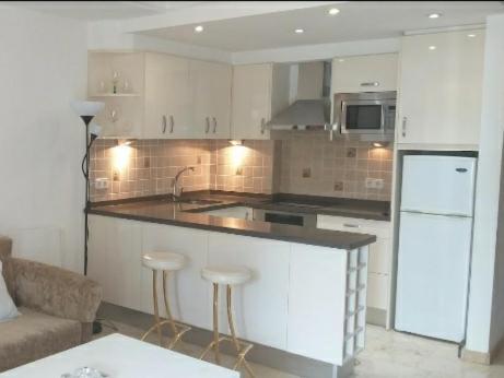 Apartamento En La Milla De Oro, A 100M De La Playa Apartment Marbella Exterior foto